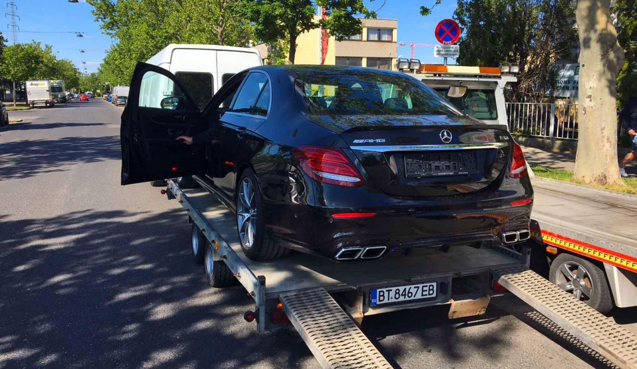 Comprehensive Guide to ENCLOSED CAR TRANSPORT SERVICES 9 Comprehensive Guide to ENCLOSED CAR TRANSPORT SERVICES 9